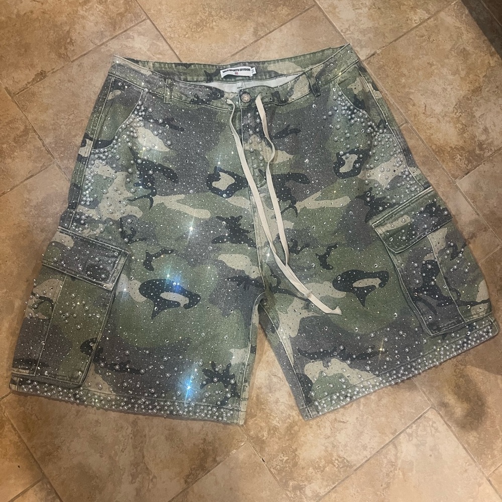 Vale Forever Soulja Camo Shorts